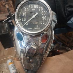 Harley Davidson
Police Motorcycle Speedometer 