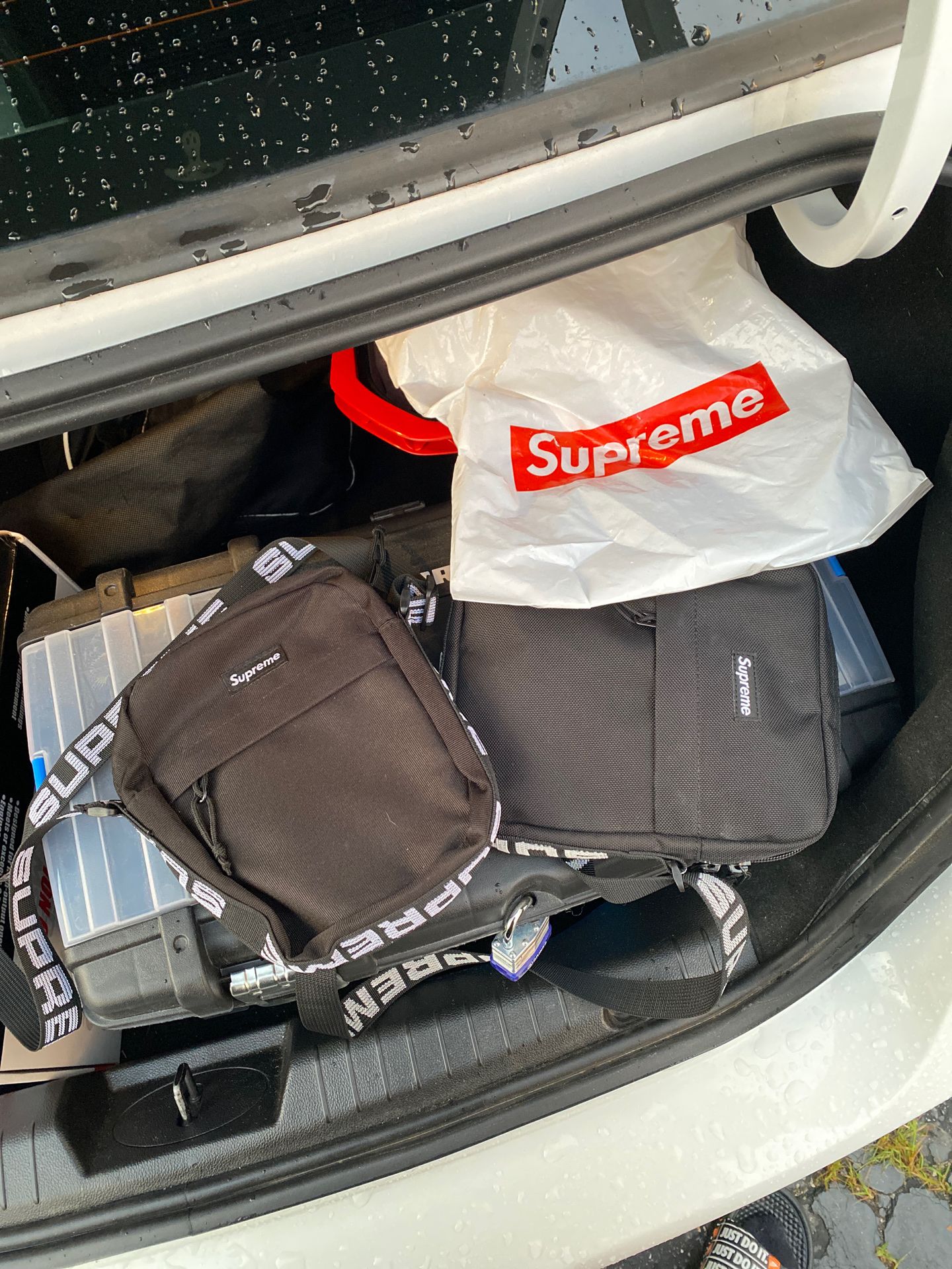 Supreme bags