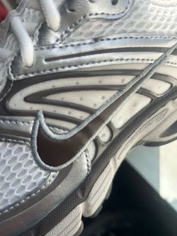 Nike - Air Max Moto