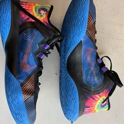 Kyrie Flytrap Basketball Shoes Size 6.5