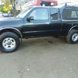 2000 Toyota Tacoma