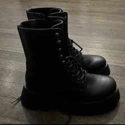 Women’s Lolita Combat & Lace-up Boots Circus by Sam Edelman Size 5M Black