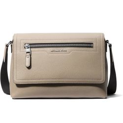 New! Michael Kors Bag