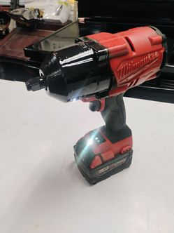 Milwaukee one key 1/2 impact wrench $200