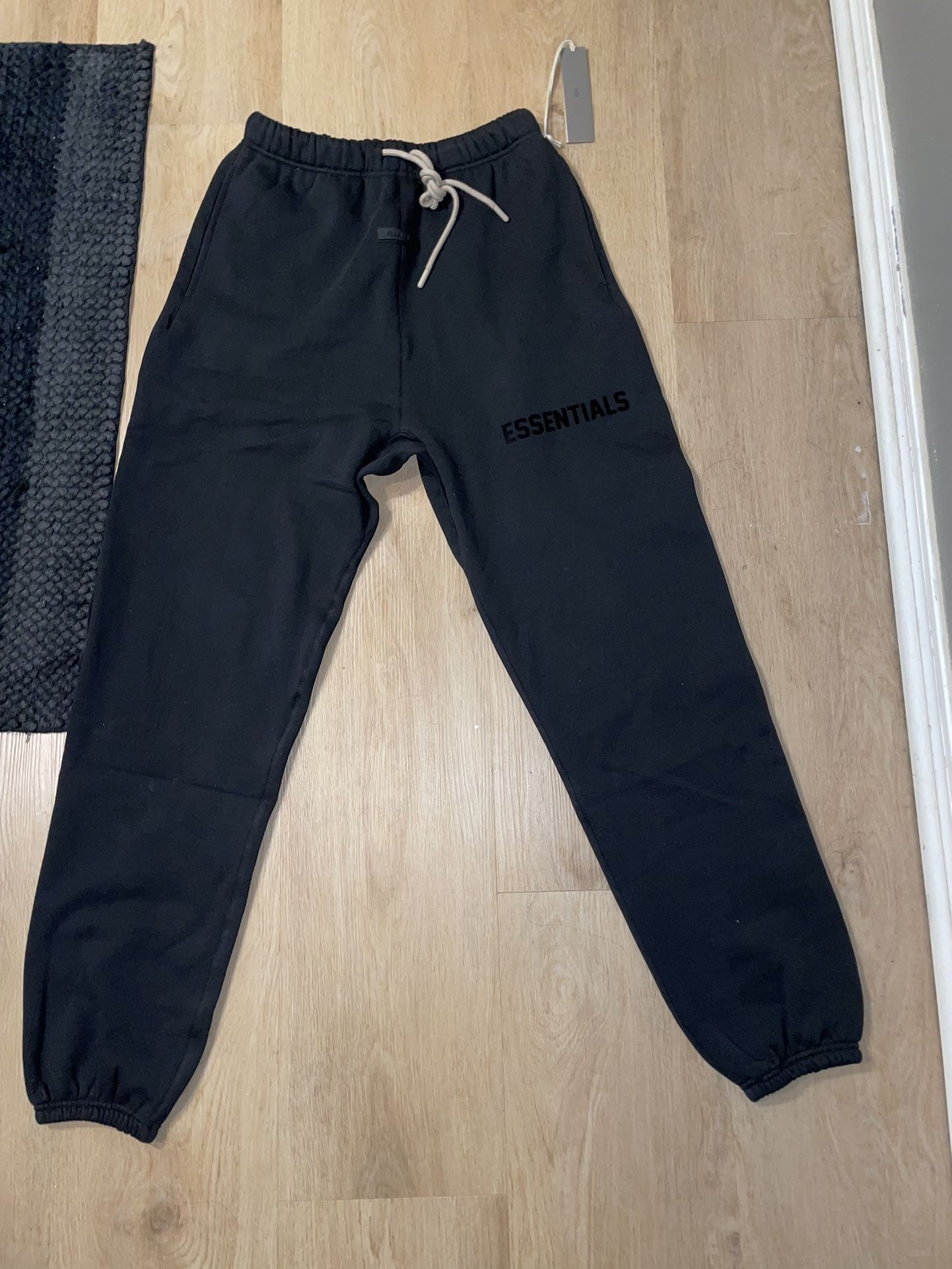 Essentials Pants (small)
