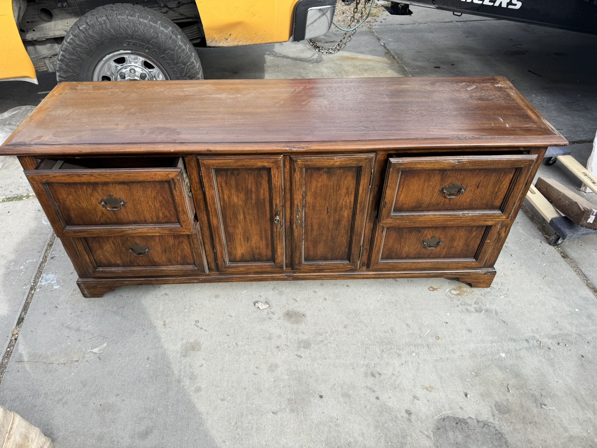 $80 Dresser  Must Go