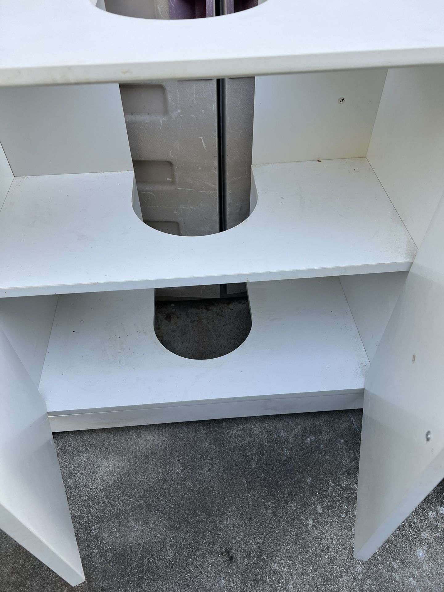 ❣️Bathroom Or Multi Use Shelving.❣️