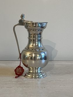 Vintage Guggisberg Lugano Pewter Swiss Hand Made Acorn Motif Wine/Sake Pitcher