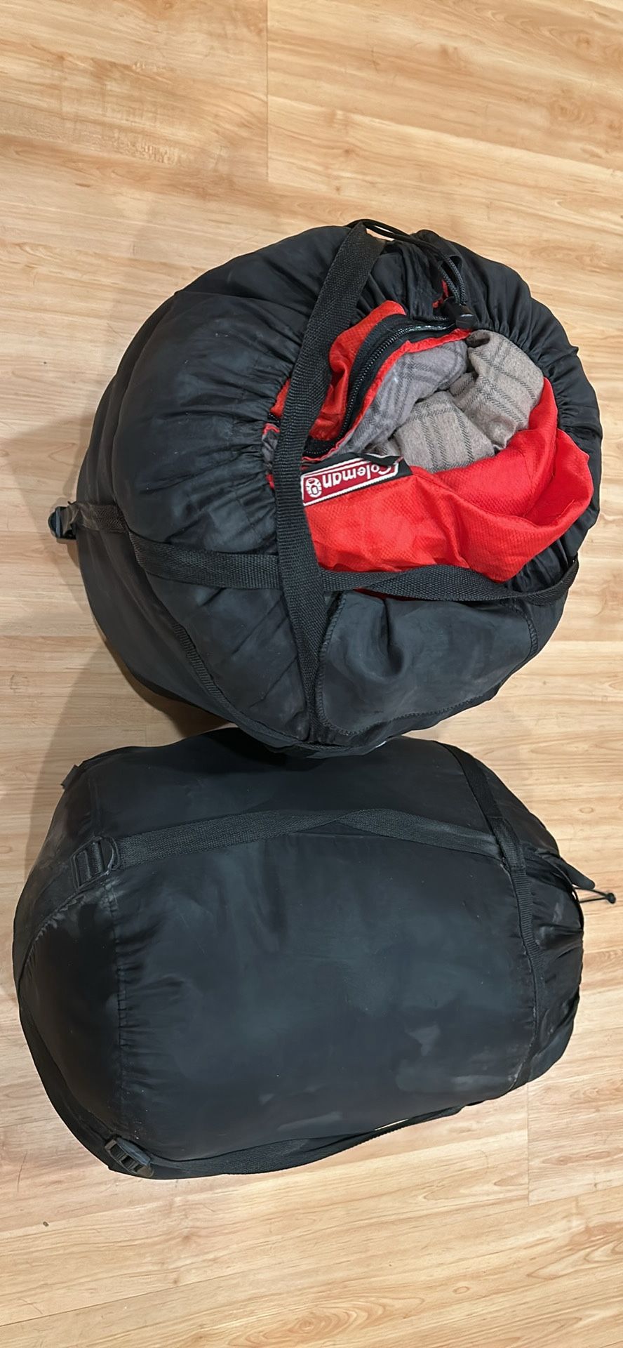 Set Of 2 Coleman adult sleeping bags, flannel line good condition