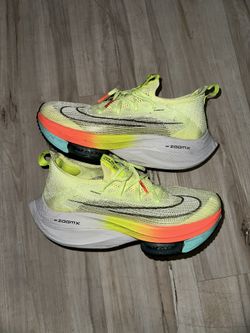 Nike Air Zoom Alphafly Next% Size 8W / 6.5Y