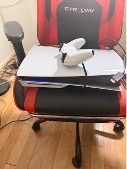 Sony PlayStation 5 Digital & Disc Edition – Excellent Condition 💰 Price: $400