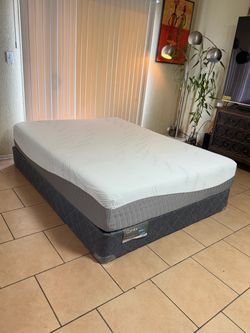 QUEEN SIZE BEAUTY SLEEP MEMORY FOAM