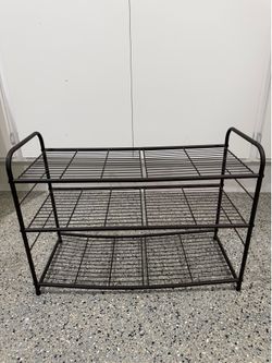 Shoe stand
