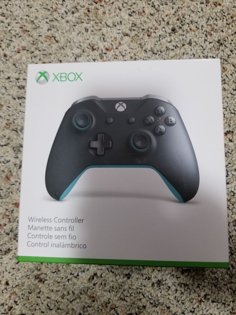 SEALED - Xbox One Wireless Controller - Grey/Blue