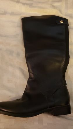 Black boots