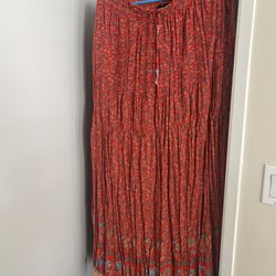 Flowy Red Skirt With Pockets (size XL)