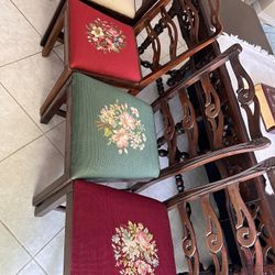 Vintage 4 Chairs 