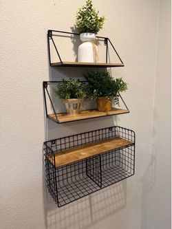 Wall shelf decor
