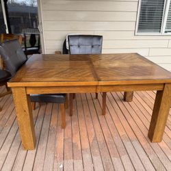 Dining Table With 4 Chairs 