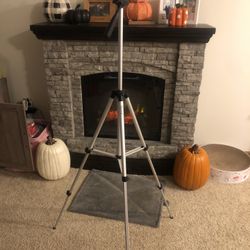 50” Adjustable Folding Tripod For iPhone And Android