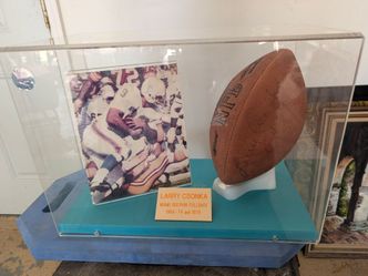 Larry Csonka sign football
