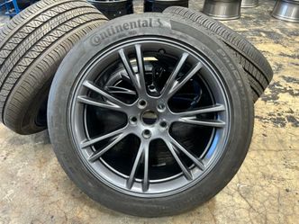 FREE INSTALL 4x OEM 2025 Tesla Model Y Wheels Gemini Charcoal Rims Continental Tires 90%