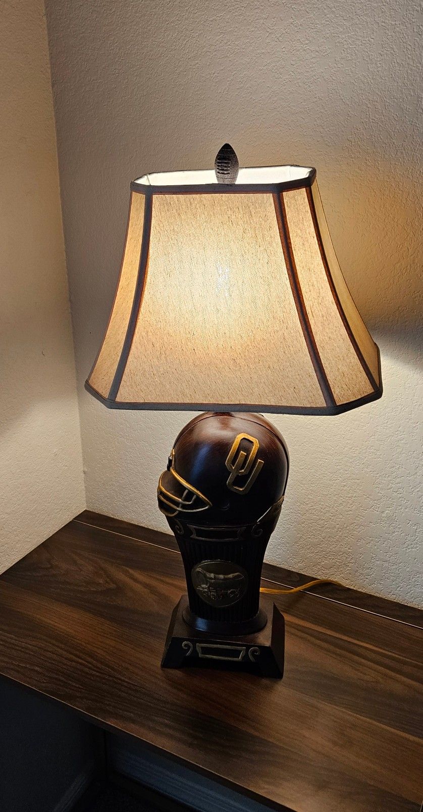 VINTAGE STYLE OU SOONERS LAMP 