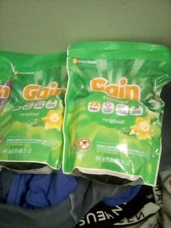 Gain laundry detergent