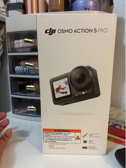 DJI Osmo Action 5 Pro Adventure Combo