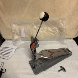 Drum bass Pedal. Pearl.