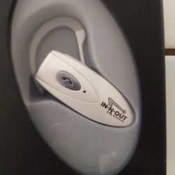 In n Out Blue Tooth Wireless Earbud