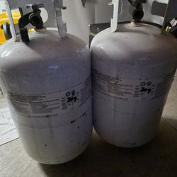 30 Lb Propane Tanks