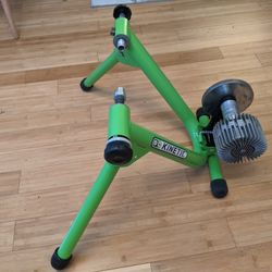 Kinetic fluid Bike Trainer - NO SMART