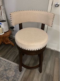 COLAMY-25” Beige Modern Swivel Barstool (New)