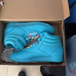 Reebok F/S HI Reign-Bow 7.5 Women’s 