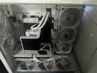 Gaming Pc Ryzen 7 9850x3d 5070 12gb ddr5-6000 32gb Ram