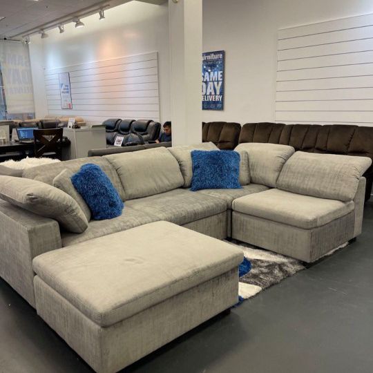 *Ad Special*---Lima Floating Gray Fabric Sectional Sofa W/Ottoman---Delivery And Easy Financing Available👍