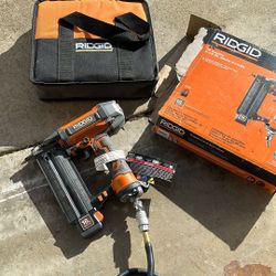 RIDGID Pneumatic 18-Gauge 2-1/8 in. Brad Nailer with CLEAN DRIVE Technology, and Tool Bag