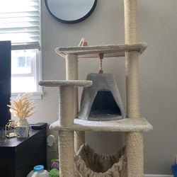 Cat Tree/ Tower
