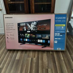 Samsung Smart 65” Tv