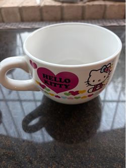 Hello Kitty Large 24oz Ceramic Soup Mug Cup - Rainbow Hearts