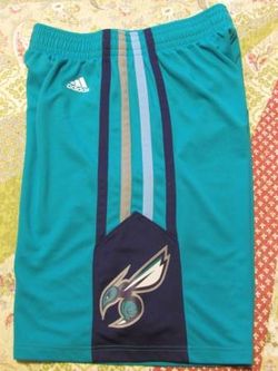 Charlotte Hornets Teal Adidas Basketball Shorts Size Adult Large