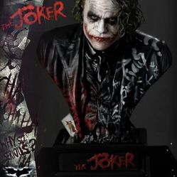 Prime 1 Studio The Dark Knight Premium Bust The Joker 10 in Action Figure -...