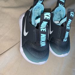 Baby Nike Shoes 2c