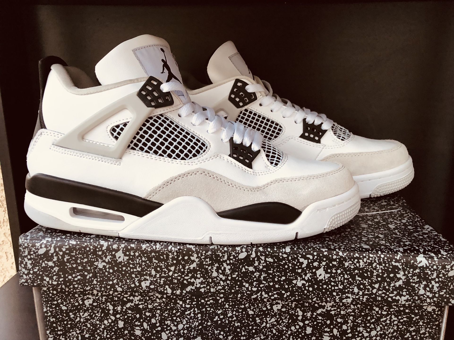 Jordan 4 X Louis Vuitton for Sale in Atlanta, GA - OfferUp