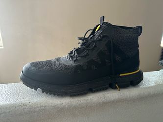 Rogrand Black Knit High-Top Sneaker Boot