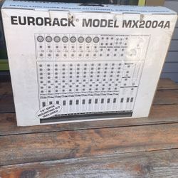 Behringer Eurorack Mx 2004A Mixer