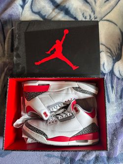 Jordan 3 Retro ‘Fire Red’ 2022