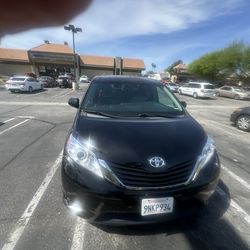 Toyota sienna