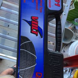 Small Car Chains (Never Used)